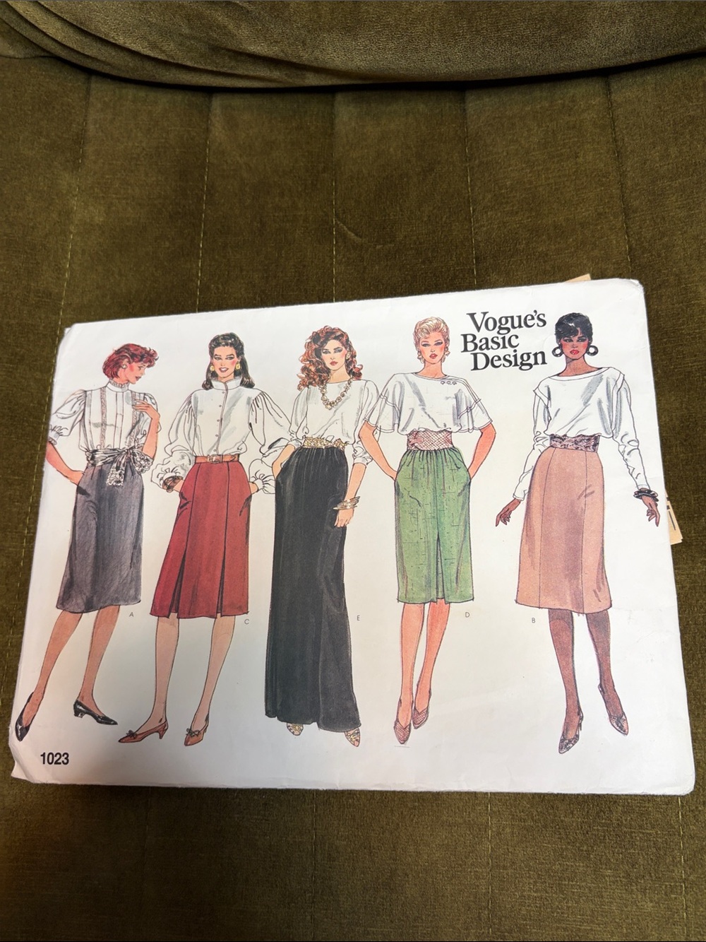 Vintage Vogue's Basic Design pattern 1023 skirts sizes 12-14-16